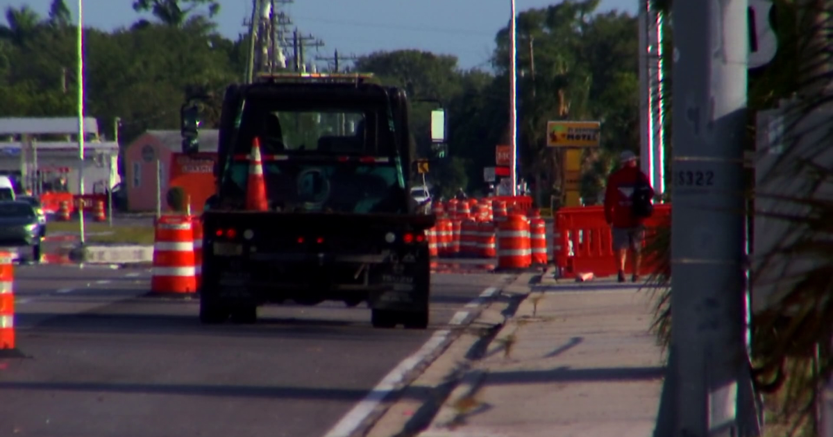 Lee County business owners report dangerous conditions on US 41 project cover image